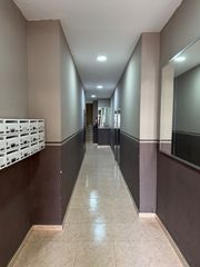 Rent Flat  Calle maria de las mercedes de borbon 3. Alquiler piso