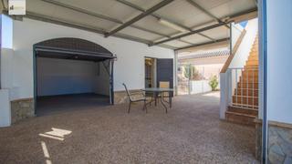 Casa a La Jara. Espacio, espacio. y más espacio.