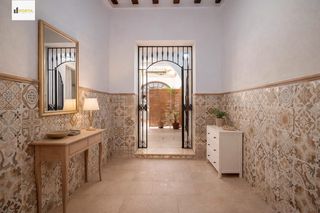 Casa in Ayuntamiento-Barrio Alto. En resumen, cuándo visitamos?
