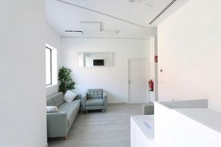Business premise in V Centenario-Piletas-Capuchinos