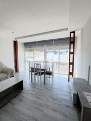 Miete Etagenwohnung in Centro-Calzada-Cabo Noval. Apartamento para alquiler anual en el centro de sanlúcar.
