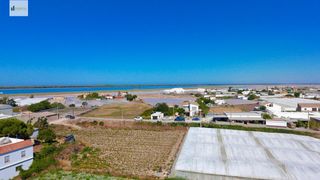 Masia a Bonanza-Avda de Huelva-Barrio Andalucia. Esta es otra de esas parcelas.