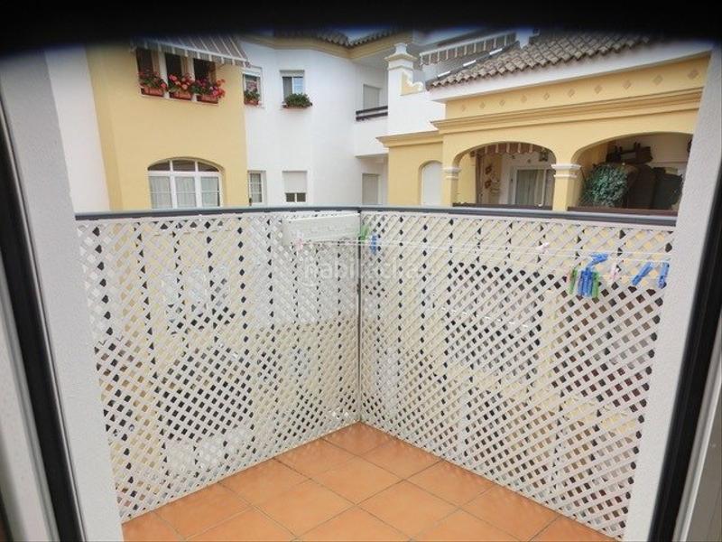 Foto d35212b8-585d-4103-963f-a1c6e8f65cd2. Alquiler piso estupendo piso disponible para periodo escolar! en Sanlúcar de Barrameda