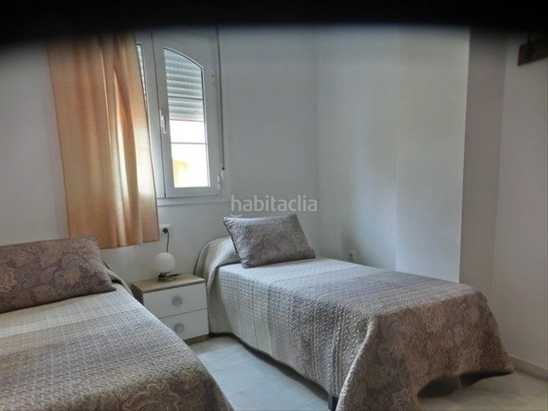 Foto de881947-ec48-450e-a924-b68b3d5dbf33. Alquiler piso estupendo piso disponible para periodo escolar! en Sanlúcar de Barrameda