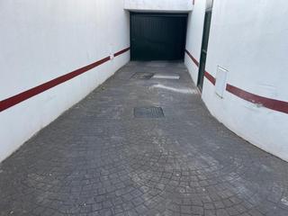 Parking voiture à Nueva Atalaya