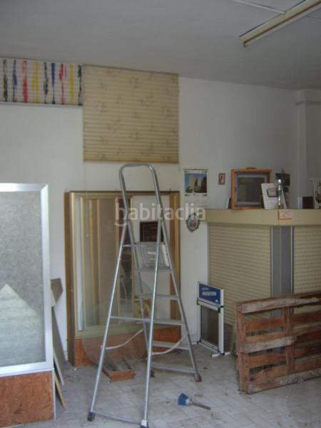 Foto f4edb981-2934-4606-a2dc-78edae44a636. Local comercial a Zona Calvario Estepona