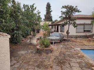 Chalet in La Zubia Ciudad