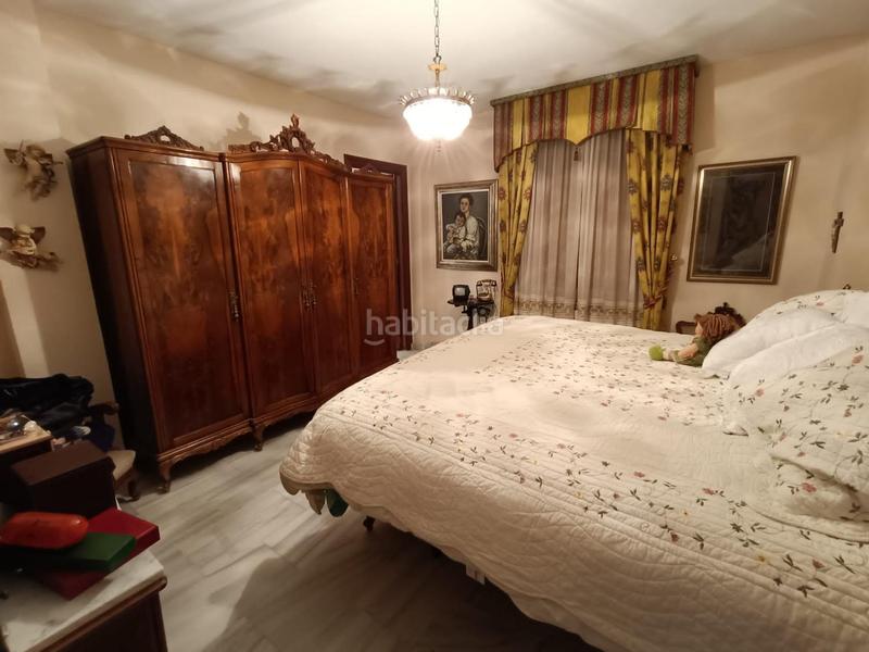 Foto 4662f0ac-c13e-43c8-ba92-51a288026d96. Reihenhaus mit parking in Altos de la Zubia Zubia (La)