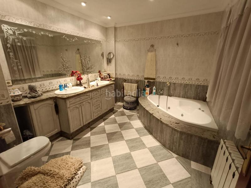 Foto 8f49aa42-11b5-42d3-abae-b5b19539ebdf. Reihenhaus mit parking in Altos de la Zubia Zubia (La)