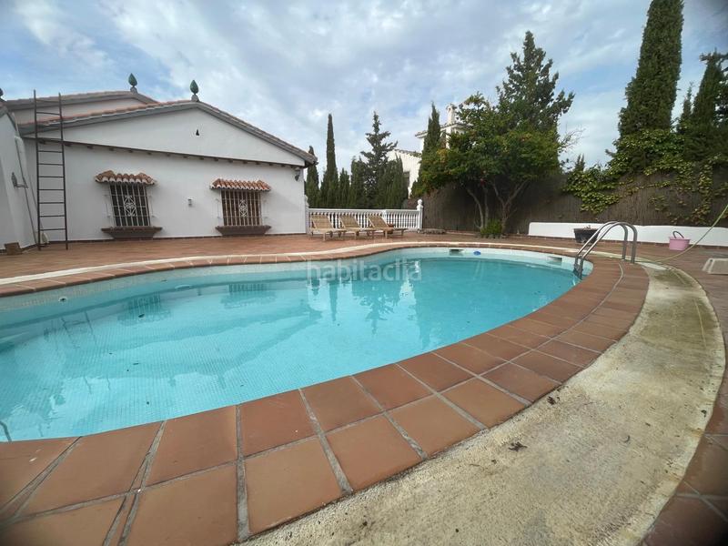 Foto ac17251b-b00e-4e86-88b7-7937b4653aae. Reihenhaus mit parking in Altos de la Zubia Zubia (La)