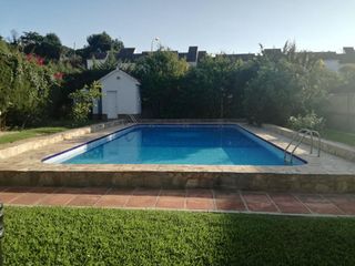 Chalet à Bonanza-Avda de Huelva-Barrio Andalucia