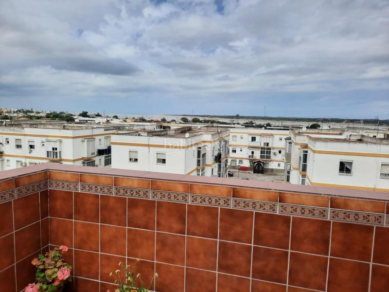Foto 8872956b-3990-45ad-8a09-91bdf54dc604. Attico in Bonanza-Avda de Huelva-Barrio Andalucia Sanlúcar de Barrameda