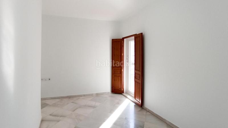 Foto 66033084-093f-4e9a-9f7d-4e5632eddd26. Casa adossada amb aparcament a Centro-Calzada-Cabo Noval Sanlúcar de Barrameda