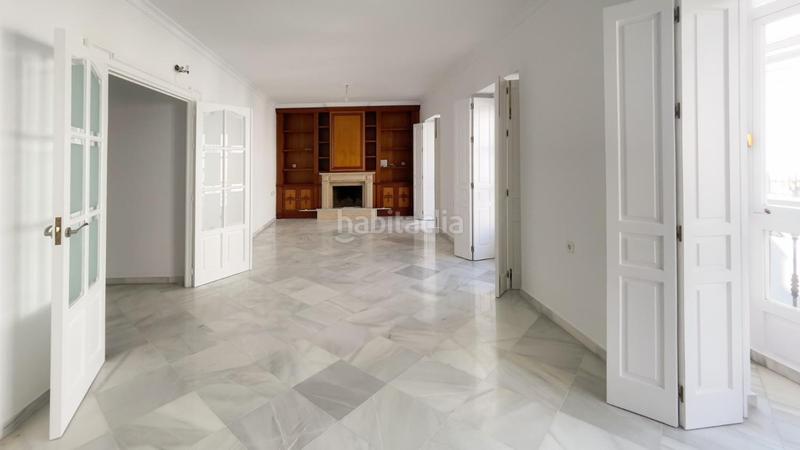 Foto e47d508e-6db5-458a-94bf-b02dc67810ef. Casa adossada amb aparcament a Centro-Calzada-Cabo Noval Sanlúcar de Barrameda