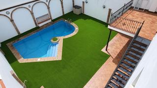 Maison jumelée à Centro-Calzada-Cabo Noval