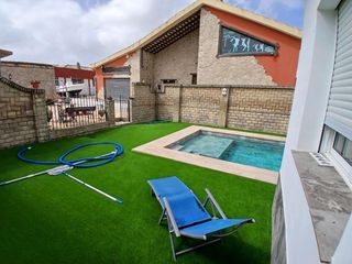 Semi detached house in El Pino-Bajo de Guía