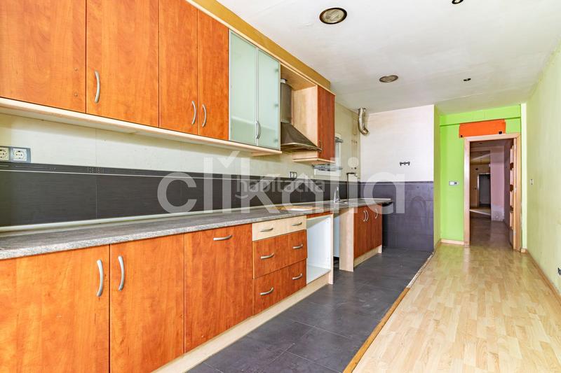 Foto 0e611ade-8e6c-4d16-a357-89b7a87e3c31. Flat in Marianao Sant Boi de Llobregat