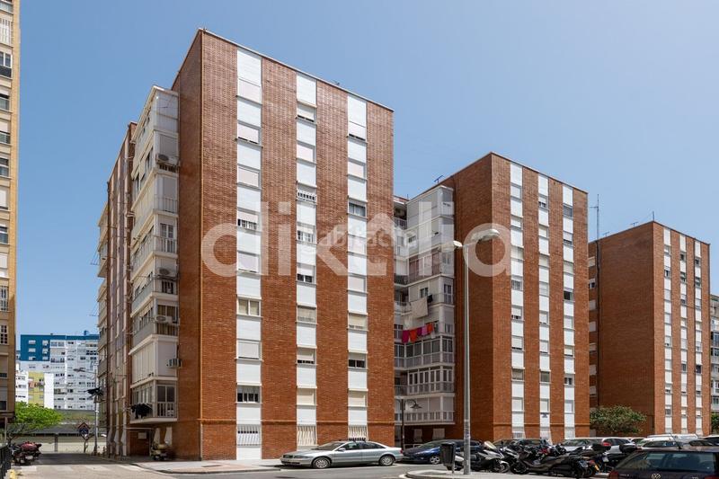 Foto c0857b78-145e-41ea-b536-e0fddb543f13. Pis a Paseo Marítimo - San José - La Laguna Cádiz
