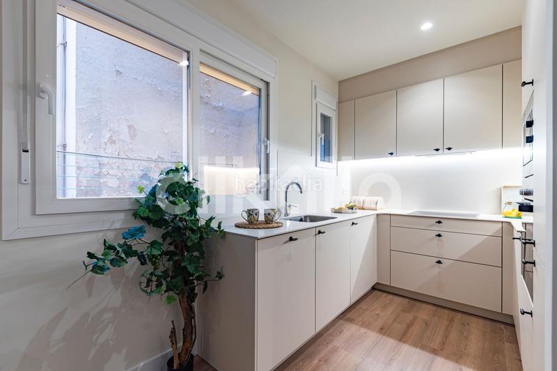 Foto a66f6ae7-72ca-4815-ae18-b503116f1c22. Flat with heating in La Nova Esquerra de l´Eixample Barcelona