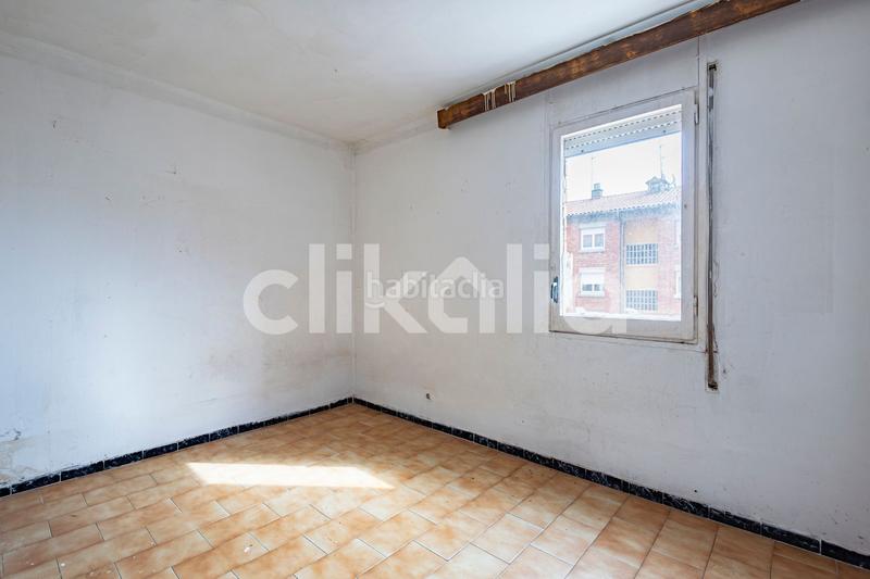 Foto a2921860-1c23-46c6-9012-4745d22b9ad0. Appartamento in Estadi-Santa Anna Vic