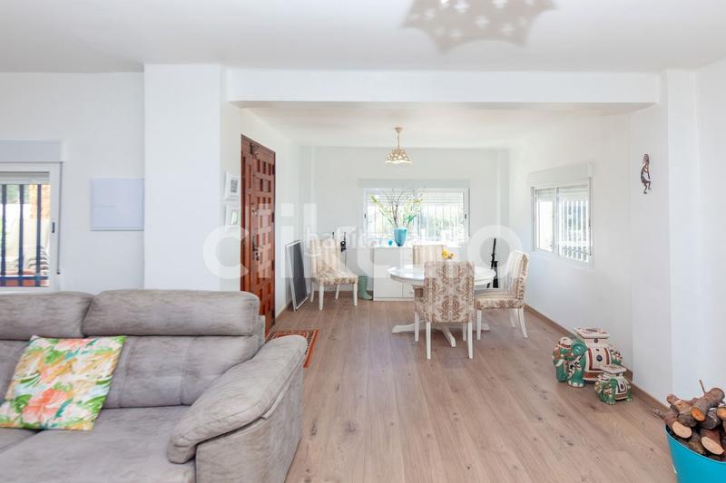 Foto 28b72584-e9ac-411c-b3e5-3546748188de. Chalet avec chauffage parking piscine dans La Loma-Las Lomas Náquera