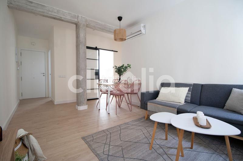 Foto f65d3587-aef2-46b0-ae57-2fbecd91adc2. Piso en Cristo de la Epidemia Málaga