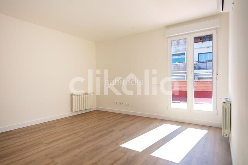 Foto 3e59f95e-5348-491e-bb43-df59ade78f56. Àtic amb calefacció a Prosperidad Madrid