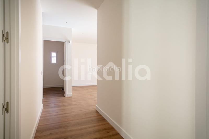 Foto d8ac298b-f3ec-4408-b3ad-5bd7ba7f334d. Attique avec chauffage dans Prosperidad Madrid