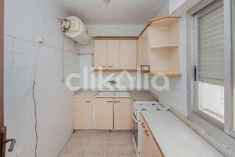 Foto c8e7e5e3-13df-4b52-8cc6-1d68cfe1c199. Etagenwohnung in Sants Patrons Alzira