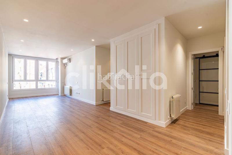 Foto f27fad95-a976-4a58-a1c4-8d3ca8438b56. Appartement avec chauffage dans Fort Pienc Barcelona