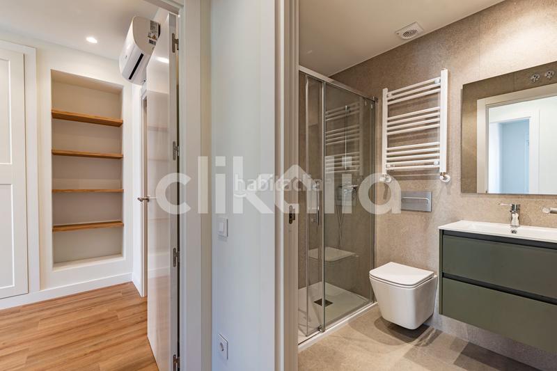 Foto 25e0d0cd-9826-4123-9997-34fb8a53c597. Piso en Fort Pienc Barcelona