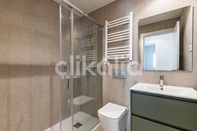 Foto d14b7ab1-ed9a-4f58-bdba-17ceaec18405. Piso en Fort Pienc Barcelona