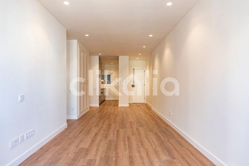 Foto fc347239-a690-4315-8633-c2d35e3e8003. Piso en Fort Pienc Barcelona