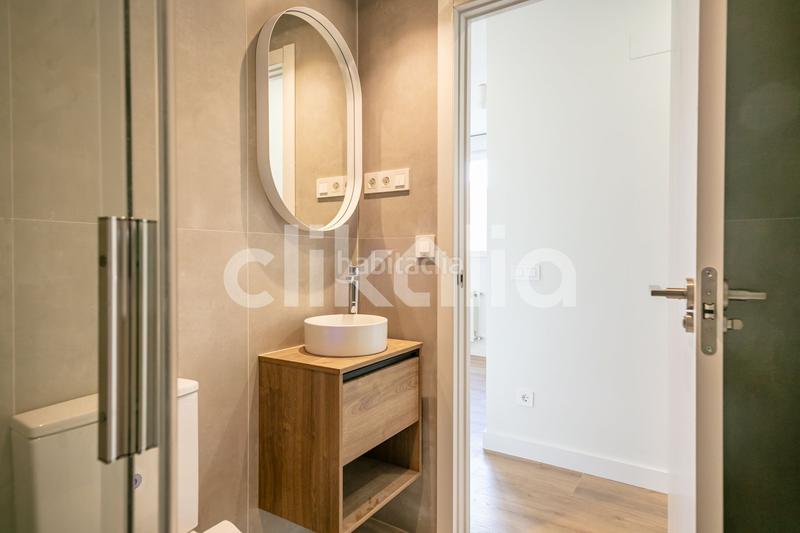 Foto c1581610-0aa9-4028-90d0-f786f0a43a76. Piso en Ventas Madrid