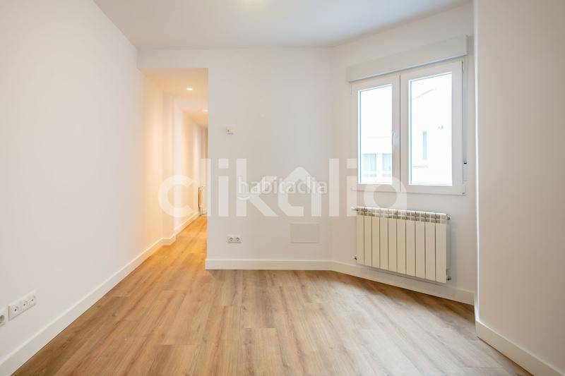 Foto 01da7b35-fa5c-4a73-b402-b71f89ef02bf. Piso en Quintana Madrid