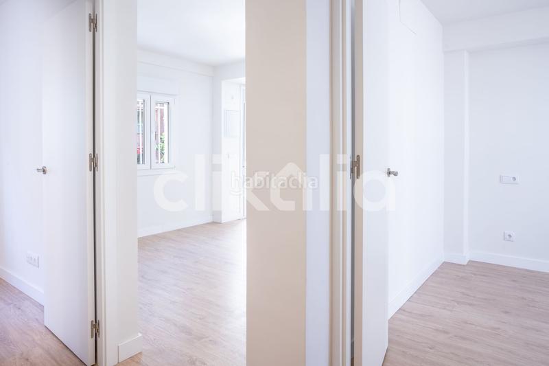 Foto cf777e8d-82a6-4d65-adf5-b9d98247a7f6. Pis a El Plantinar - Avda. La Paz - El Juncal Sevilla