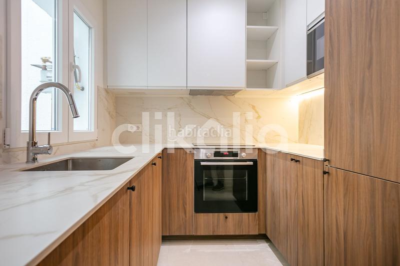 Foto c5ca65f1-a166-4778-ae38-f031eea3db14. Piso en Arapiles Madrid