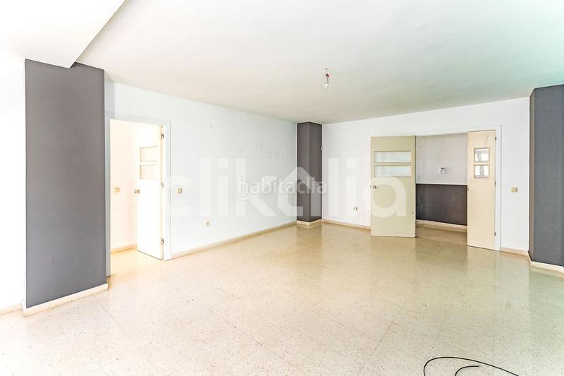 Foto aa10a28a-1515-40cf-b9ca-64169e2c096f. Piso en Pescadores - Saladillo Algeciras