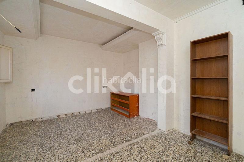 Foto 77451358-c4f5-4e99-ac31-2ee79af6cc68. Casa en Redován