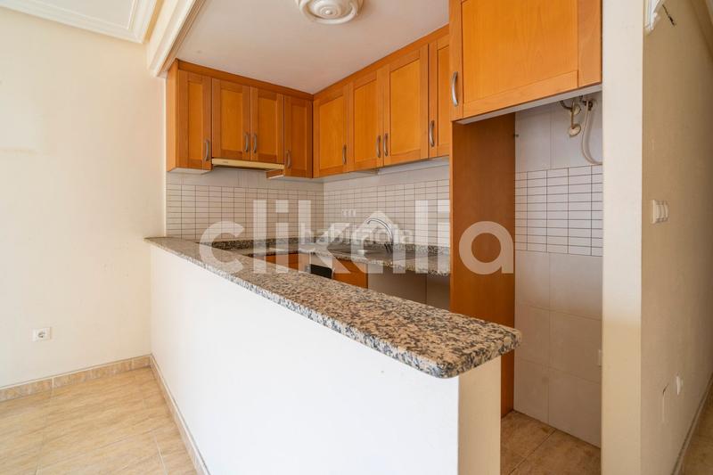 Foto 035b8d04-c563-4ccb-a145-8bf03ecdf297. Flat with heating parking in Las Viñas Guardamar del Segura