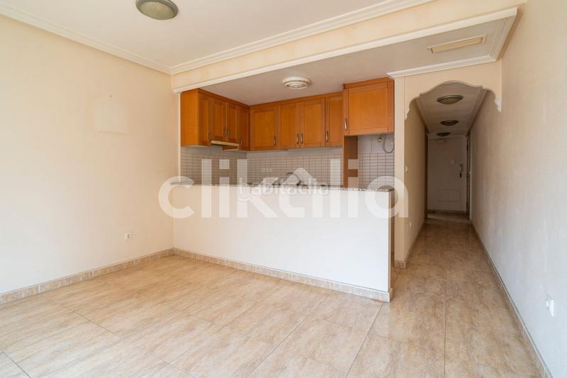 Foto 8068274c-77f1-41fd-b42e-45e1a9f52a72. Flat with heating parking in Las Viñas Guardamar del Segura