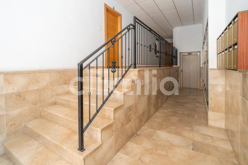 Foto 55cc0302-fe47-46ae-b48a-3146f6542f31. Pis amb calefacció aparcament a Las Viñas Guardamar del Segura