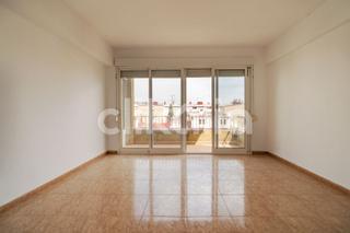 Etagenwohnung in Sant Josep-Zona Hospital