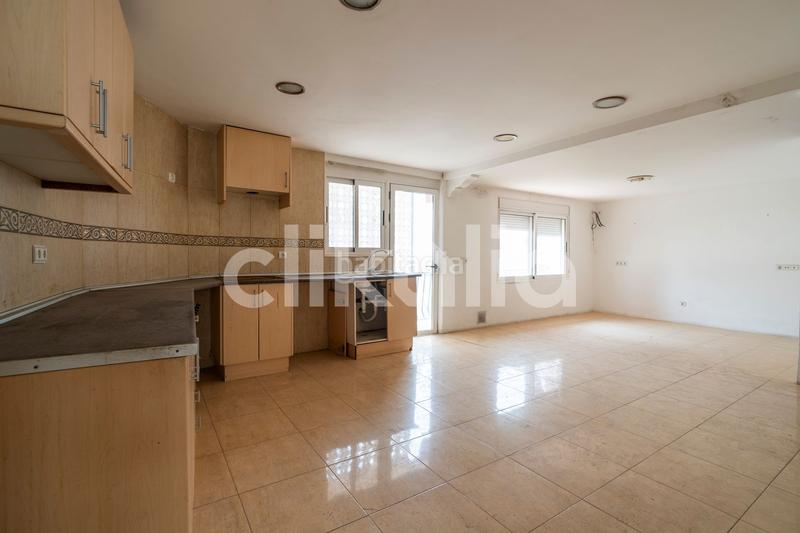 Foto 410bc47d-04bd-411c-ad70-8e36c2201eaa. Piso en Sant Josep-Zona Hospital Ontinyent