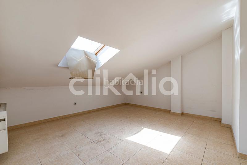 Foto 3685cbab-f78c-477c-b73f-5bc3a333d7cd. Appartement avec chauffage parking dans Carretera de Vic - Remei Manresa