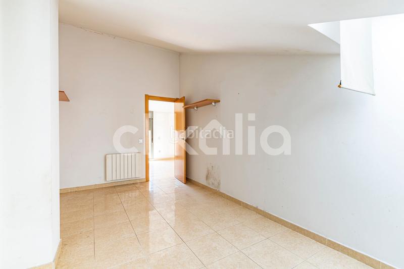 Foto 747e5f5e-536f-46b6-a524-0c88f992e834. Appartement avec chauffage parking dans Carretera de Vic - Remei Manresa