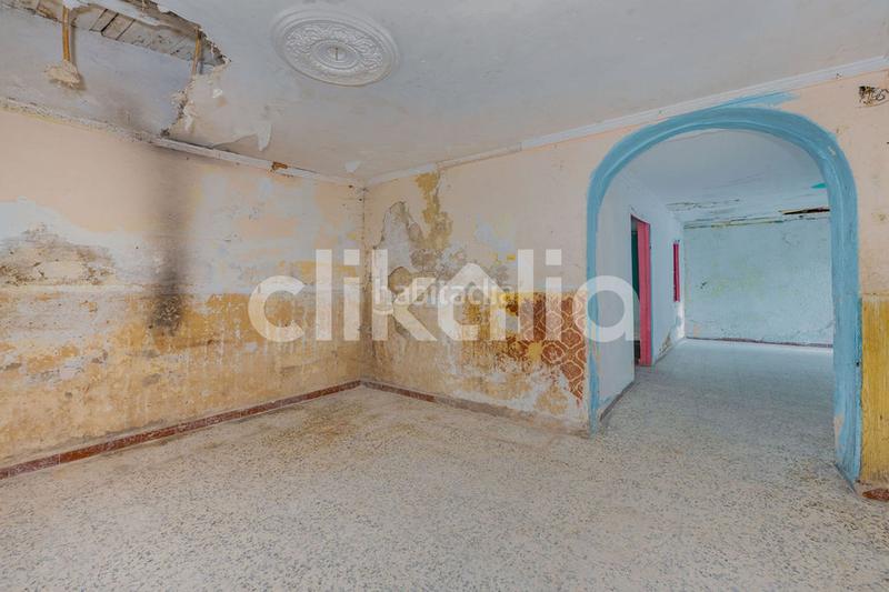 Foto 436fa840-aa40-4489-a241-86faacbec6cc. Casa en Guillena pueblo Guillena