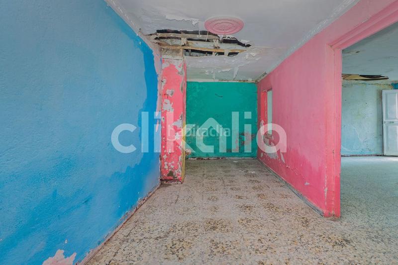 Foto 578c37b7-3f3d-487b-b6b0-8e836625fa7d. Casa en Guillena pueblo Guillena