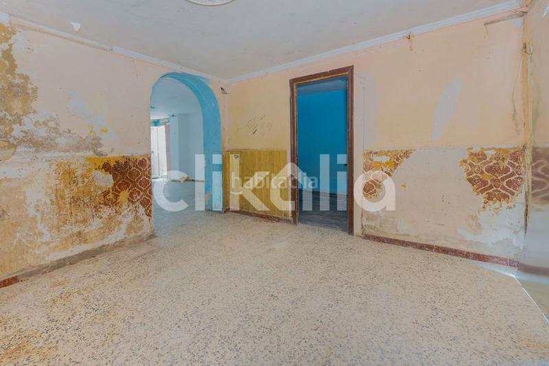 Foto d0bb6283-25a1-4ceb-84e6-e7adebaa0ee0. Casa en Guillena pueblo Guillena