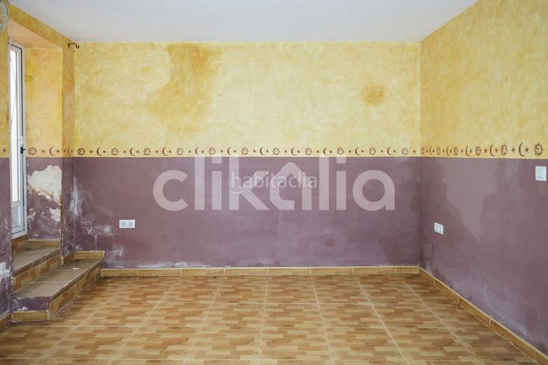 Foto 4e46c228-2d8e-400b-890d-a5f9395eea14. Piso en Ctra. Circunvalación - La Magdalena Jaén